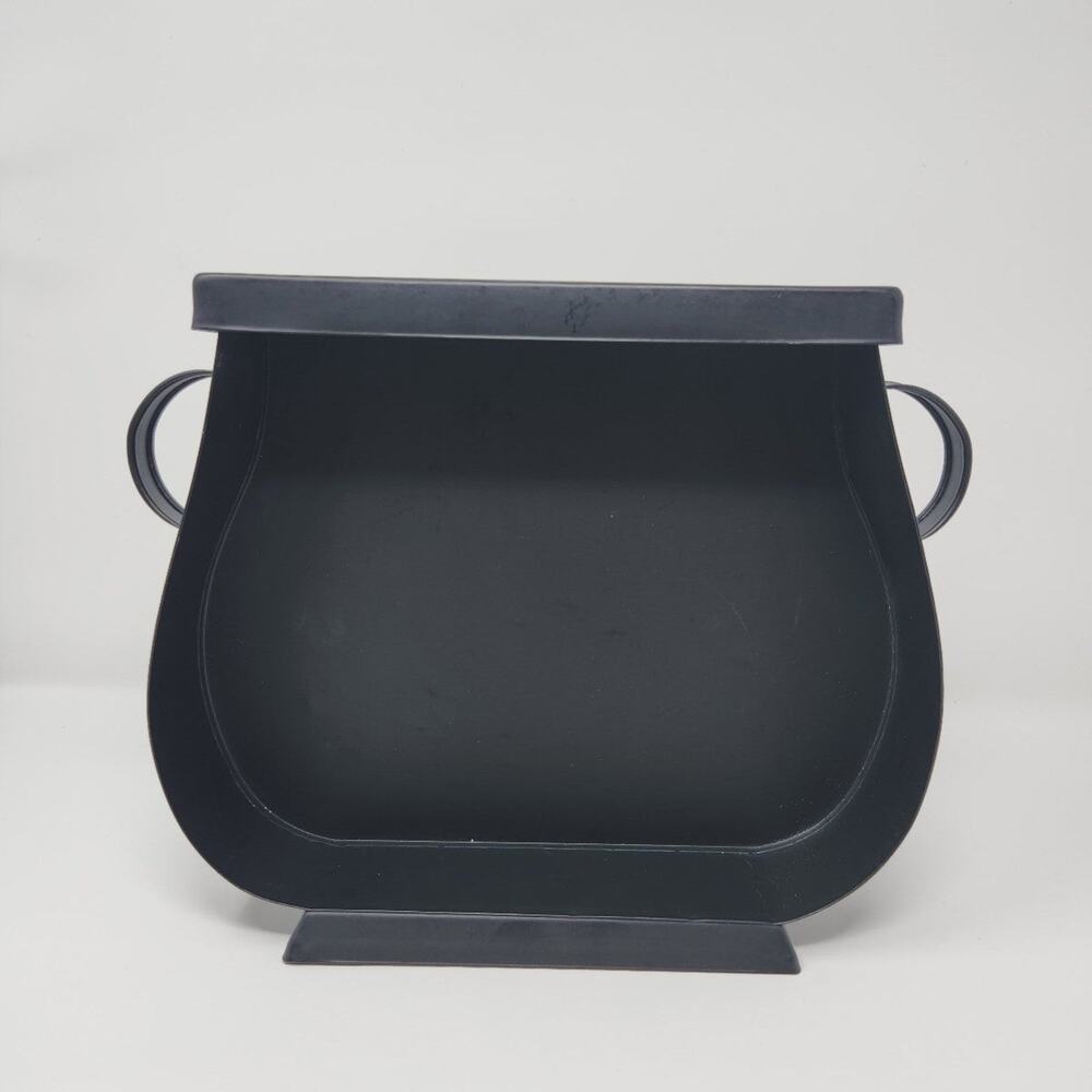 Black Cauldron Shelf Target Bullseye